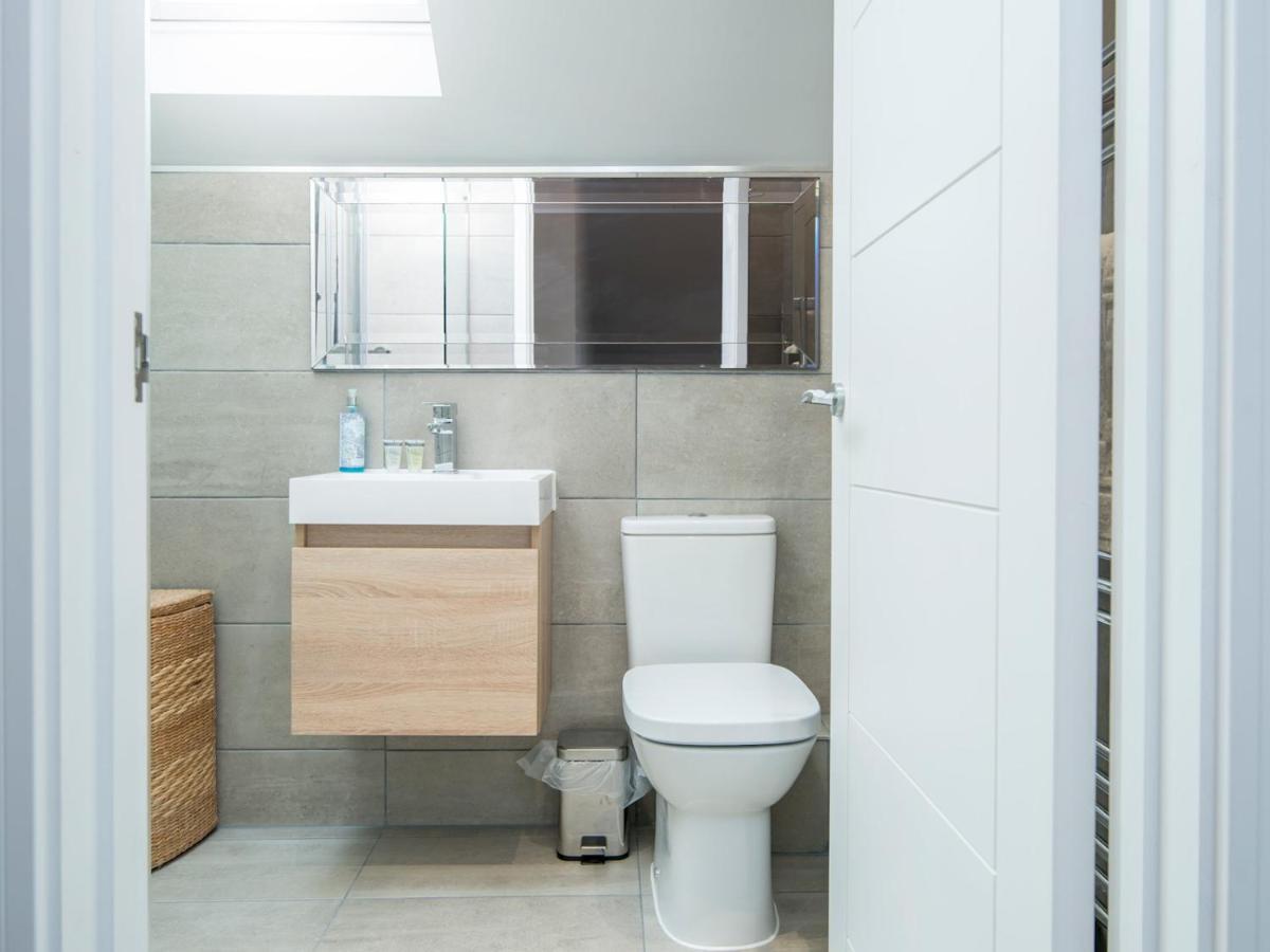 Pass The Keys New Stylish & Elegant 2 Bed Apartment In The City! 카디프 외부 사진